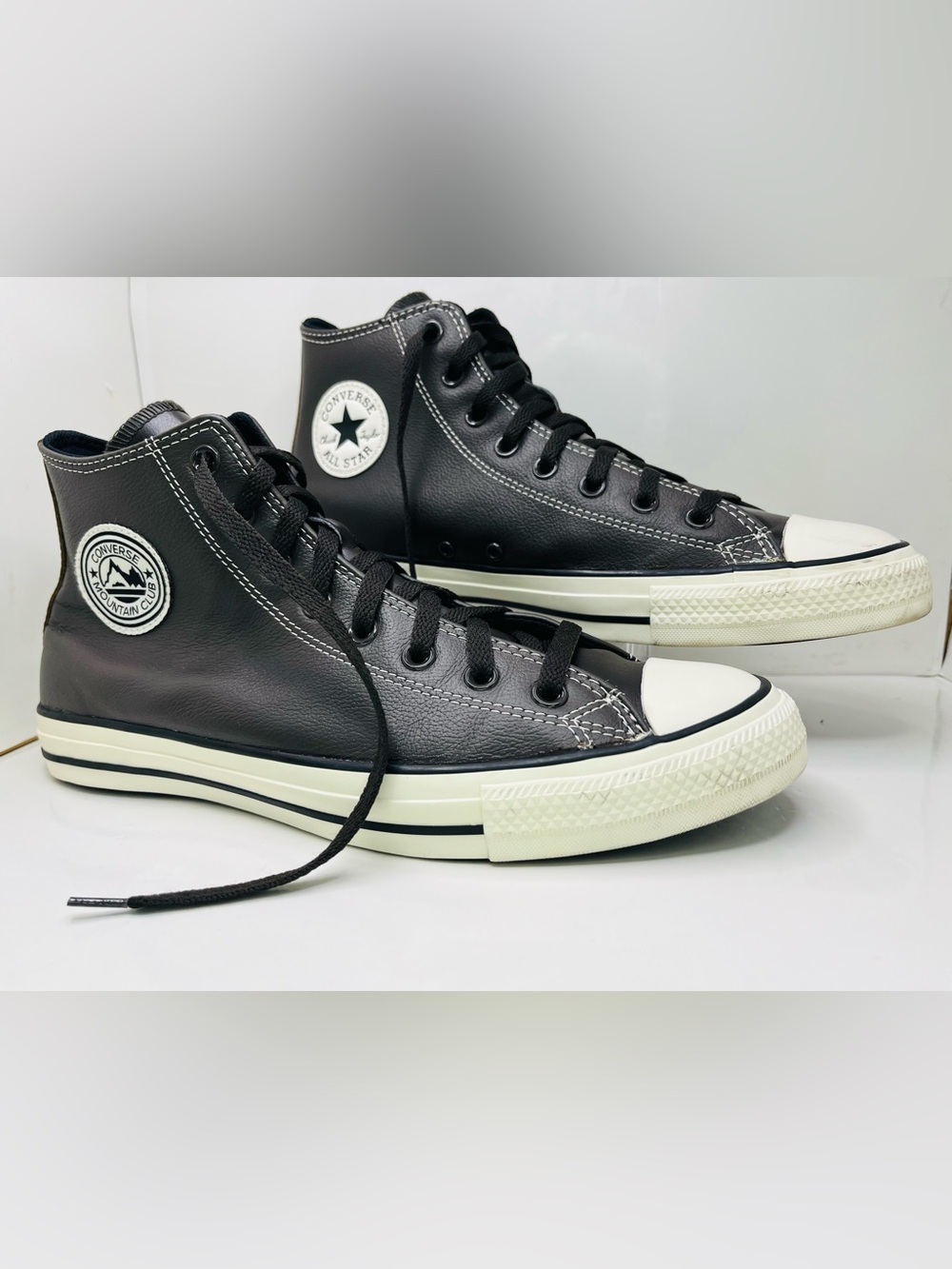 Converse chuck Taylor All Star Hi Leather Dark Brown Sneakers Men’s 10.5 W 12.5